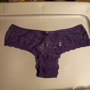 NWT Victoria Secret Lace Panties Size Large